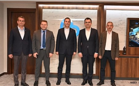 Balıkesir Büyükşehir Belediye Başkanı Ahmet Akın, DEVA Partisi Temsilcileri ile Kentin Geleceğini Görüştü