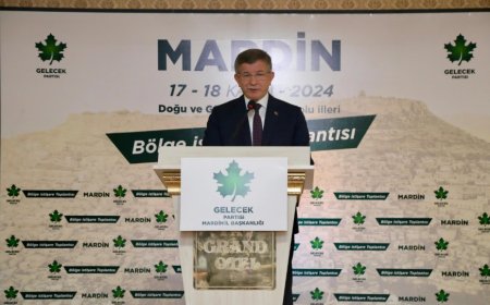 Davutoğlu’ndan Mardin’de Çarpıcı Kayyum Mesajı: Kayyumlar Geçici Bir Tedbirdir, Kalıcı Yönetim Biçimi Olamaz