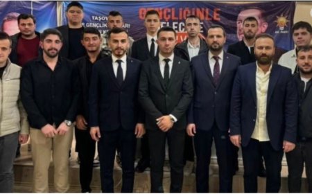 AK Parti Taşova Yeni Yönetimi Belli Oldu