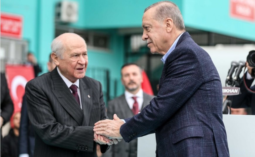 Bahçeli, Erdoğan’ın Taşlarıyla mı Satranç Oynuyor?