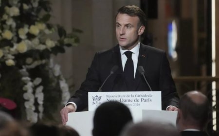 Notre Dame’ın Görkemli Açılışı Macron’a Nefes Aldırdı, Ancak Siyasi Kriz Kapıda