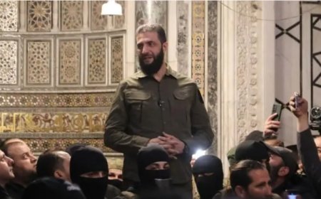 Şam: HTŞ Lideri Colani, Emevi Camii’nde Konuştu: 'Bu Zafer Tüm Suriye İçin'