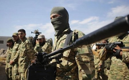 Bilgi, Suriye İnsan Hakları Gözlemevi’nden: Suriye ordusunun dağıtılma emri Rusya'dan geldi