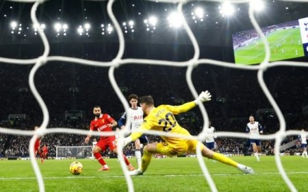 Liverpool, Tottenham’ı 9 Gollü Maçta Devirerek Liderliğini Pekiştirdi