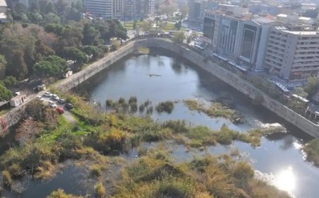 AK Partili Adem Öztürk’ten Karşıyaka Stadı Çağrısı: Hamaseti Bırakın, Stadı Yapın!