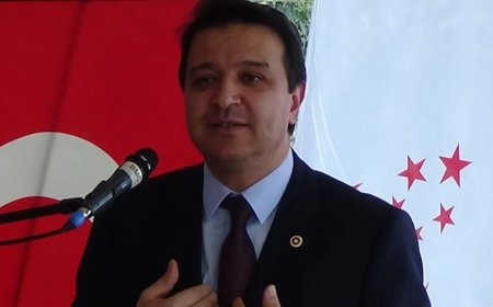 Mahmut Arıkan'dan Kritik Mesaj: Saadet Partisi’nin AK Parti ile Yakınlaşması Mümkün Değil