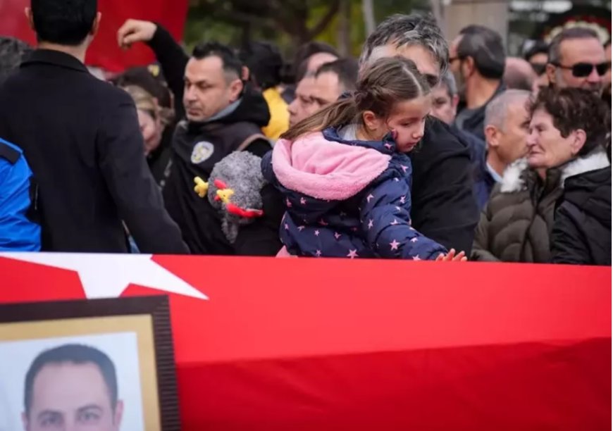 Şehit Polis Mehmet Tozun İzmir’de Son Yolculuğuna Uğurlandı