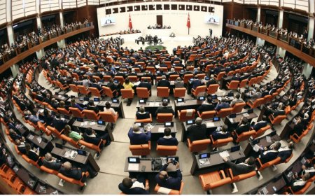 DDK'ya Kamuda Görevden Alma Yetkisi Verildi, CHP AYM'ye Başvuruyor