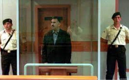 Öcalan’dan Silah Bırakma Çağrısı mı Geliyor? İmralı Görüşmesinin Detayları Ortaya Çıktı