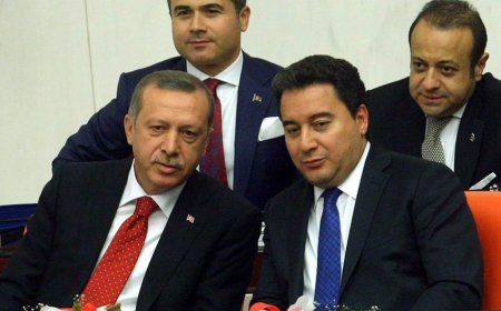 Ali Babacan’dan Erdoğan’a Çağrı: Aday Olamaz, Kenara Çekilmeli