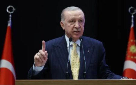 Erdoğan'dan Özel'e Sert Uyarı: Ayaklarını Denk Al, Yoksa Denk Getirmesini Biliriz