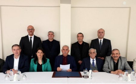 Öcalan’ın PKK’ya Çağrısının Şifreleri: Yeni Dönemin İşaretleri