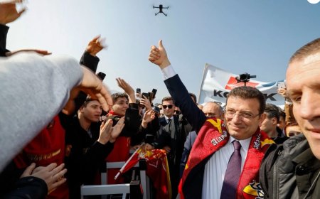 Ekrem İmamoğlu İzmir’de Tarihi Bir Güne Tanıklık Etti