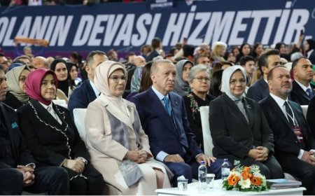 AKP Kadın Kolları'nda FETÖ Krizi: MYK Üyesi Görevden Alındı