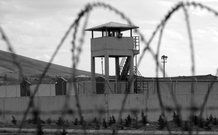 Cezaevlerindeki Kişi Sayısı 400 Bini Aştı: Eğitim ve Yaş Profili Dikkat Çekiyor