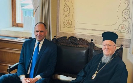 Yunan Bakan Konstantinopol Dedi, Fener Patrikhanesi’nde Ağırlandı: Türkiye Neden Sessiz?