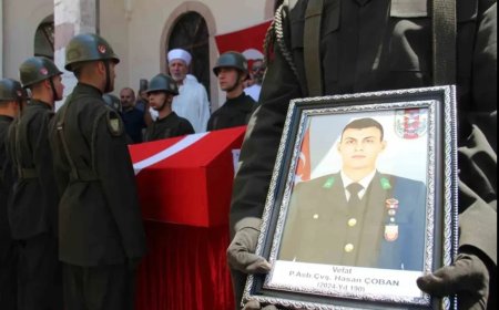 Kalbine Yenik Düşen Kahraman: Astsubay Hasan Çoban İzmir’de Uğurlandı
