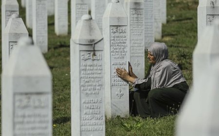 Srebrenitsa Katliamının Üzerinden 30 Yıl Geçti: BM, 11 Temmuz’u Resmi Anma Günü İlan Etti