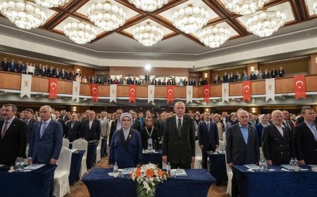 Kızılcahamam Kulislerinde Gerilim: AKP’de En Çok Tepki Medya Sorumlusuna