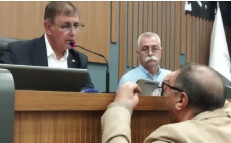 İzmir Büyükşehir Meclisi’nde Gerginlik: Dışarıdaki Arbede Meclise Taşındı