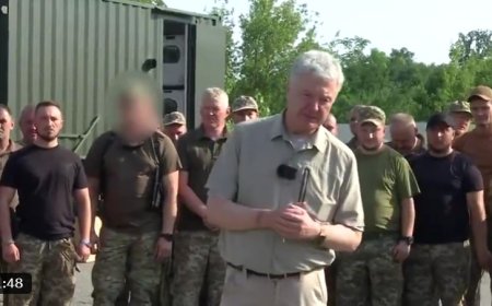 Poroşenko'dan Cephe Ziyareti: Ukrayna Derhal Savaş Ekonomisine Geçmeli