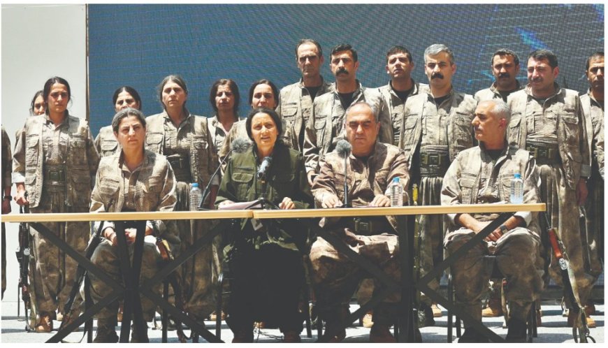 Silah Yakan 30 Kişiden 10’u Arananlar Listesinde