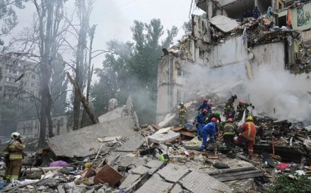 Rusya'nın Kiev'e Hava Saldırısında 31 Kişi Hayatını Kaybetti