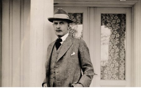 Knut Hamsun: Yoksulluktan Nobel'e Edebiyatın Tartışmalı Dahisi