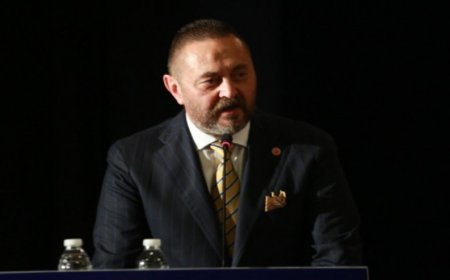 AK Partili Ünal’dan Karşıyaka’daki çöp tartışmasına  faturalı  tepki:  Vatandaş ödüyor, hizmet nerede?