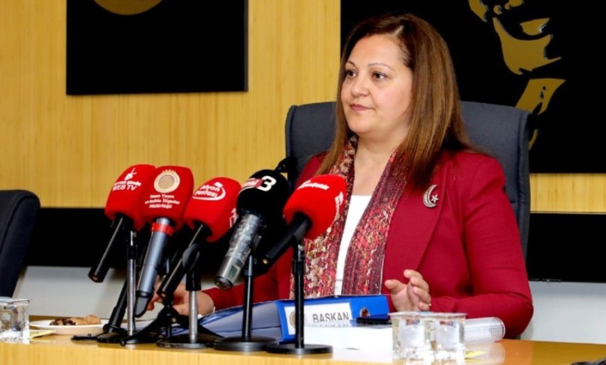 Gazi Meclis’te Teröristbaşı İçin Slogan Kabul Edilemez