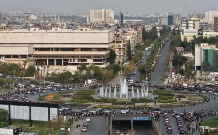 Esad’sız bir yılın ardından Suriye: İstikrar hâlâ uzak ihtimal