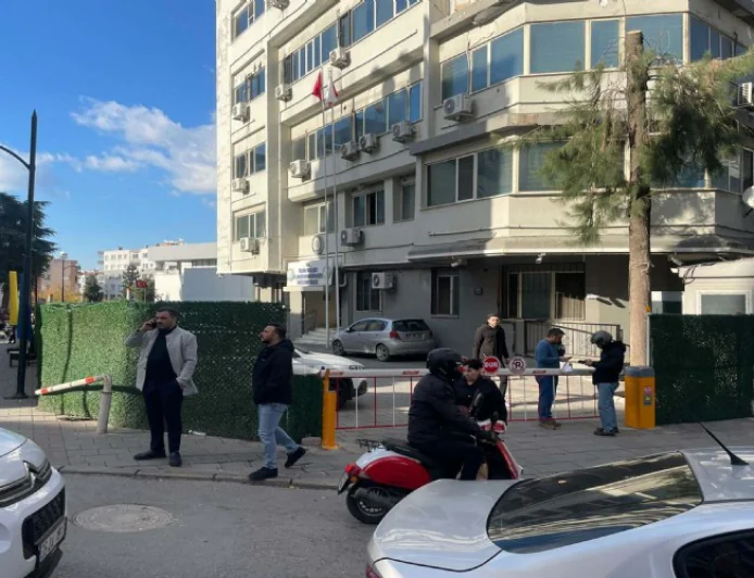 İzmir'deki zimmet operasyonunda gözaltı sayısı 9'a yükseldi