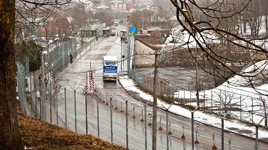Rus sınır muhafızları Estonya’ya girdi: Tallin açıklama bekliyor