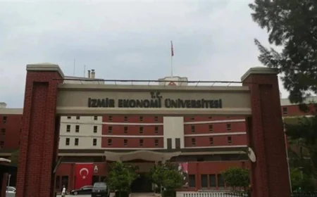 İzmir Ekonomi Üniversitesi'nden veri sızıntısı açıklaması