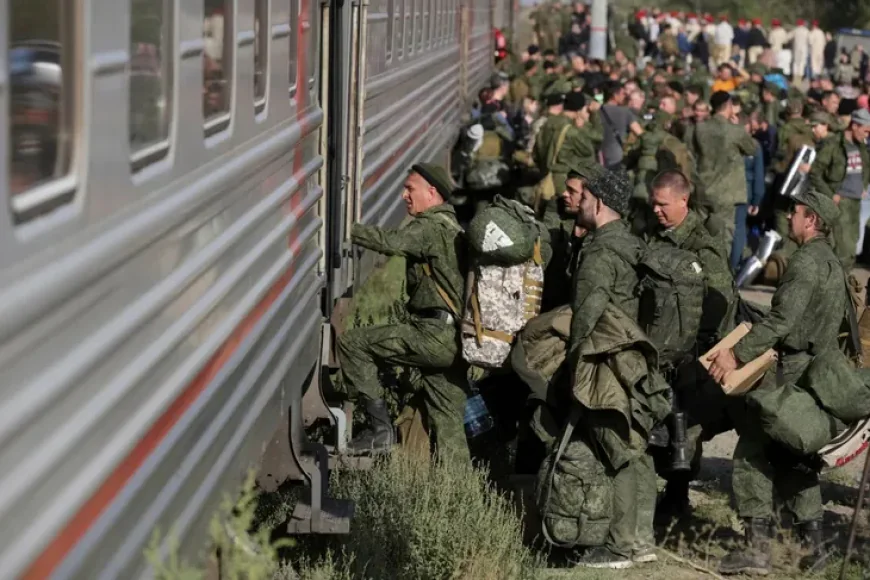 Putin'den Rus ordusunun mevcudunu rekor seviyeye çıkaran karar