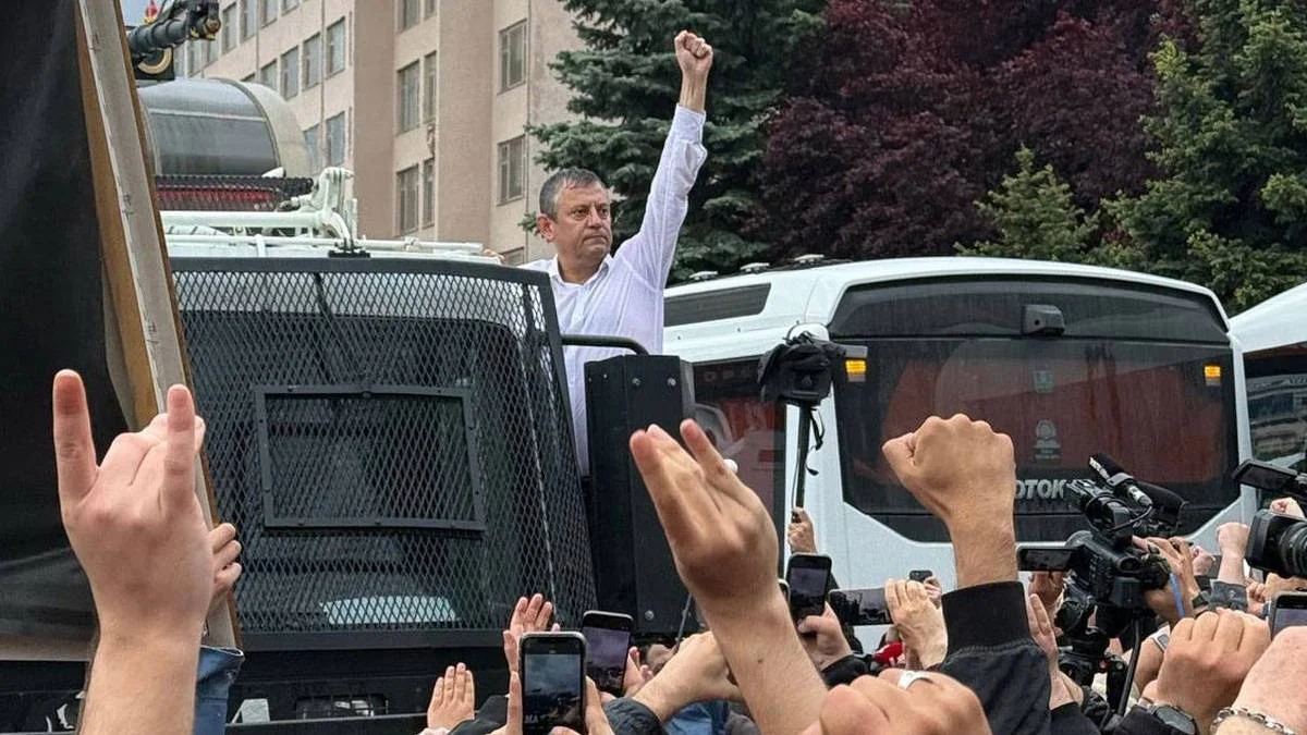 CHP’de iç çekişme büyüyor: Milletin gündemi geride kaldı