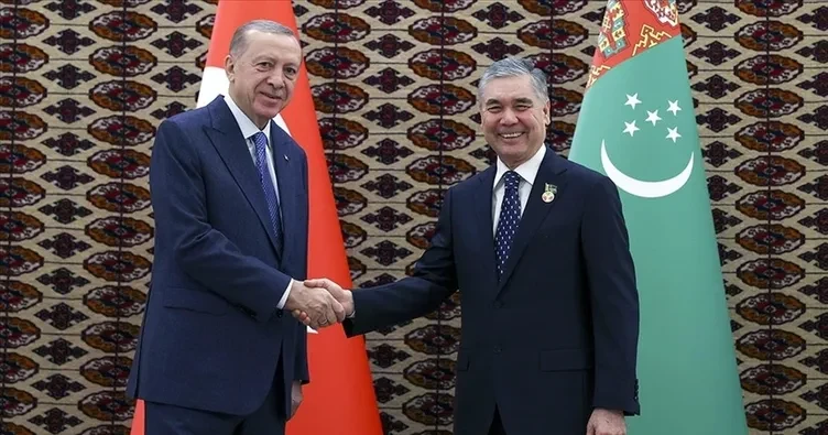 Erdoğan, Berdimuhamedov ile Türkiye-Türkmenistan ilişkilerini görüştü