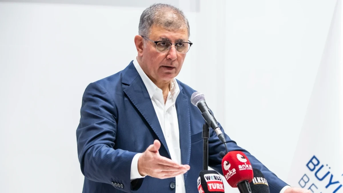 Cemil Tugay istifa iddialarını yalanladı: CHP bizim çatımız