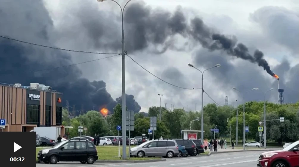 Ukrayna’dan Moskova’ya savaşın en büyük İHA saldırısı düzenlendi