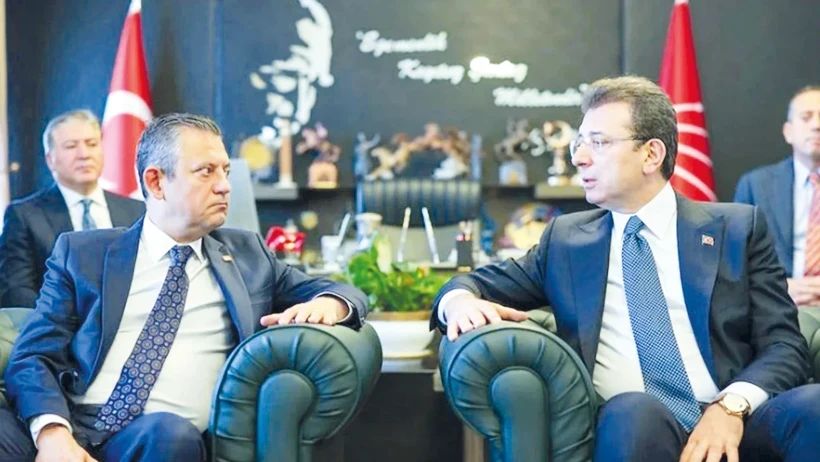Aytunç Erkin: Özel’in zor kararı ve İmamoğlu’nun yeni yolu