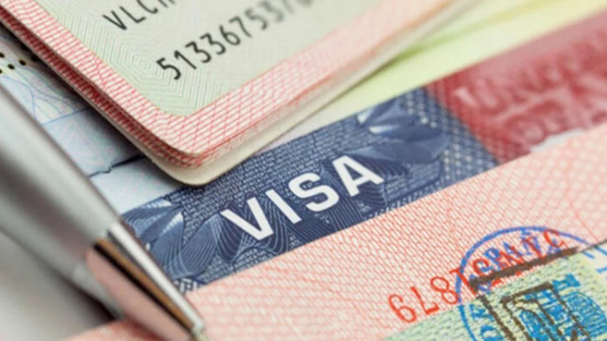 ABD vize randevularında 750 dolarla 10 günde mülakat dönemi başlıyor