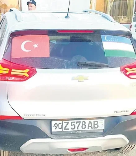 Özbekistan’da Atatürk kırmızı çizgi: Türkiye sevgisi sahada