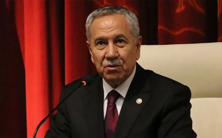 Arınç'tan Bahçeli ve Bakırhan'a Destek: Yargıtay CHP Kararını Vermeli