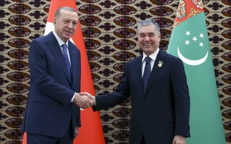 Erdoğan, Berdimuhamedov ile Türkiye-Türkmenistan ilişkilerini görüştü