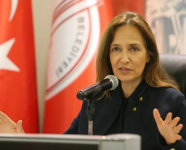  İzmir’de belediye soruşturmaları ve Karşıyaka para iddiaları