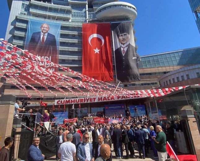 CHP’de gözler PM’de: Olağanüstü kurultay kararı yakın mı?