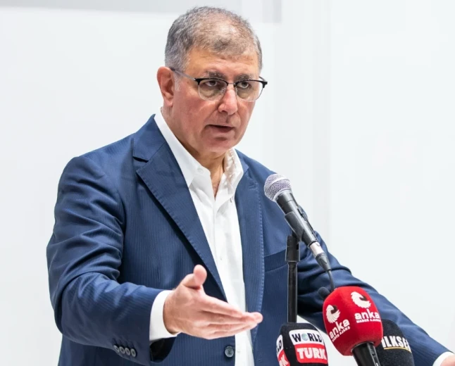 Cemil Tugay istifa iddialarını yalanladı: CHP bizim çatımız