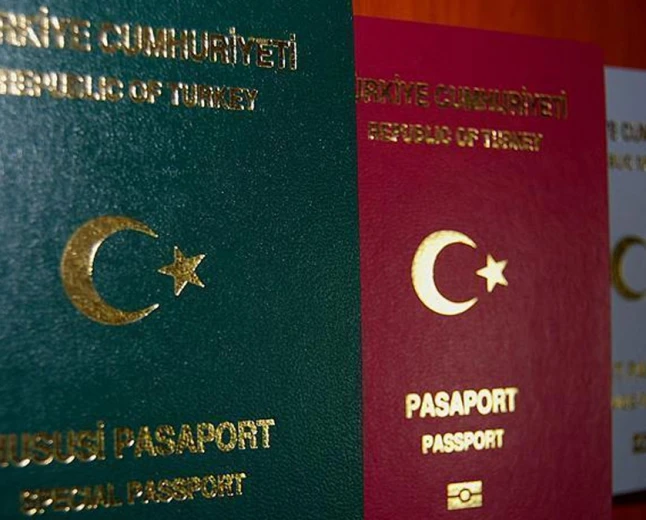 AB’den Türkiye’ye gri pasaport uyarısı: Schengen askıya alınabilir