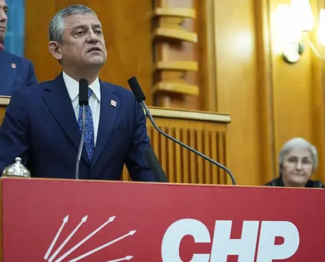 CHP’de yeni parti formülü masada: Özel’i bekleyen siyasi riskler