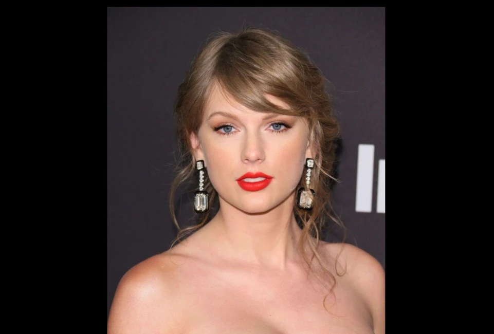 Taylor Swift kimdir: Müzik, servet, rekorlar ve Travis Kelce evliliği